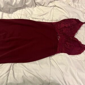 Honey punch maroon dress